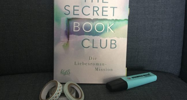 Rezension zu «The secret book club- die Liebesroman-Mission» von Lyssa Kay Adams